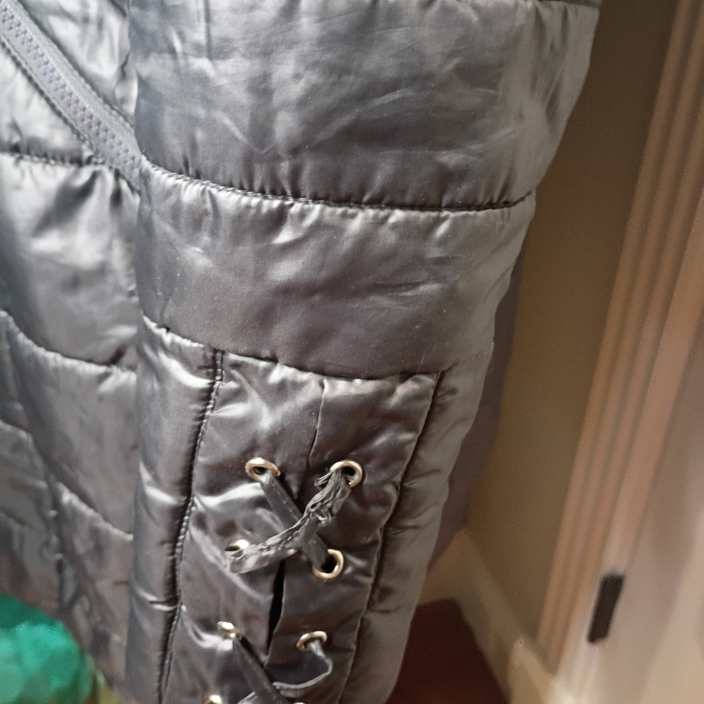 Guess Long Black Puffer Coat W/ Hood - New - Small - Picture 7 of 10